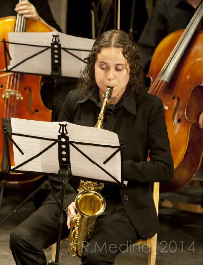 Cecilia Ortuño, saxofón